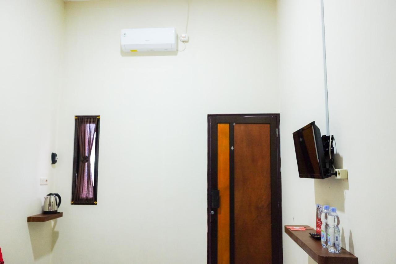 Reddoorz Syariah Near Exit Tol Pemalang Comal 2 Hotel Exterior photo